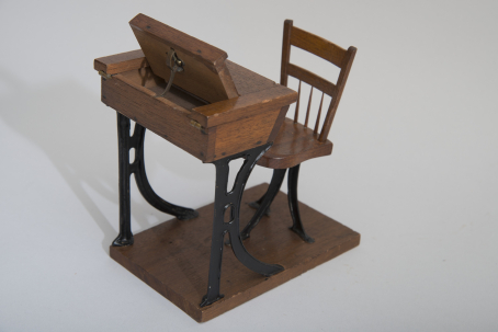 1800s school desk and chair